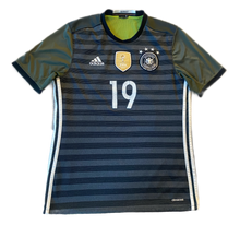 Load image into Gallery viewer, Germany 2016/17 Away Reversible Gotze #14 (Excellent) M