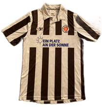 Load image into Gallery viewer, St Pauli 2011/12 Home Ebbers #9 (Good) L