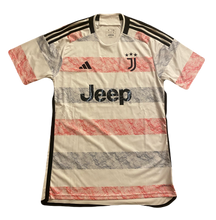 Load image into Gallery viewer, Juventus 2023/24 Away (Excellent) M
