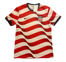 Load image into Gallery viewer, USA 2026 Basic Away (New) L
