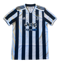 Load image into Gallery viewer, Juventus 2021/22 Home Chiesa #22 (Good) M
