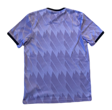 Load image into Gallery viewer, Real Madrid 2022/23 Away (Excellent) M
