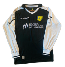 Load image into Gallery viewer, Chievo Verona 2009/10 Third Bentivoglio #9 (Excellent) M
