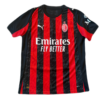 Load image into Gallery viewer, Ac Milan 2025/26 Home (Excellent) M
