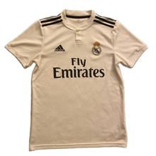 Load image into Gallery viewer, Real Madrid 2018/19 Home (Good) S
