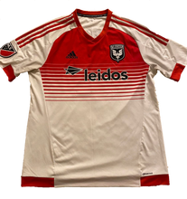 Load image into Gallery viewer, DC United 2015 Away Saborio #9 (Good) L
