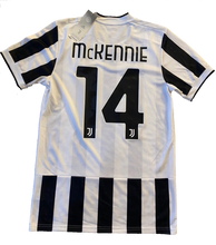 Load image into Gallery viewer, Juventus 2021/22 Home McKennie #14 (New)
