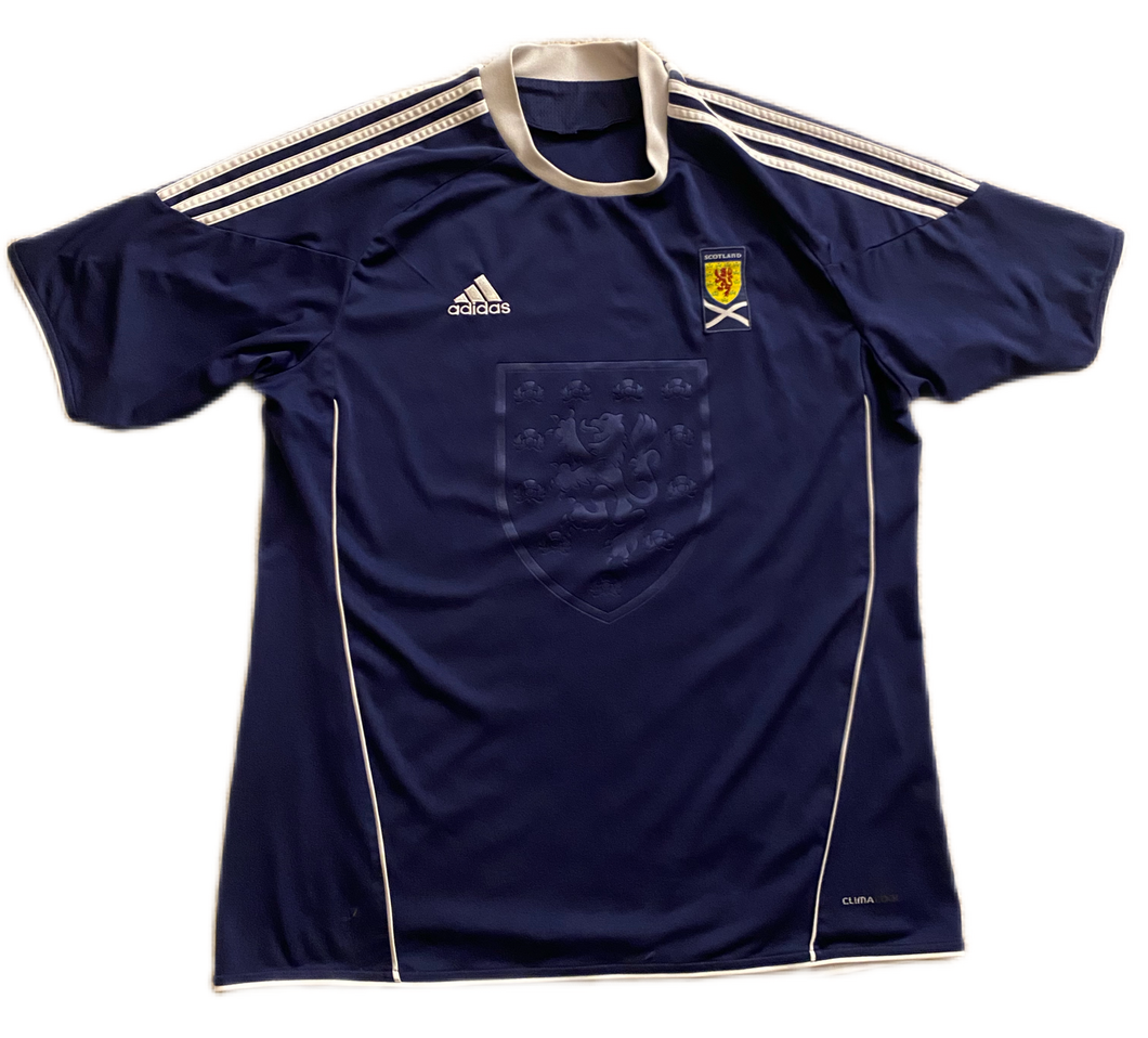 Scotland 2010/11 Home (Good) L