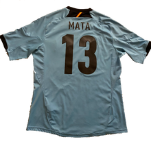Load image into Gallery viewer, Spain 2012/13 Away Mata #13 (Good) L

